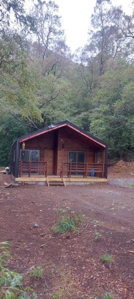 Cafeteria y Cabañas Eluney - Coighue